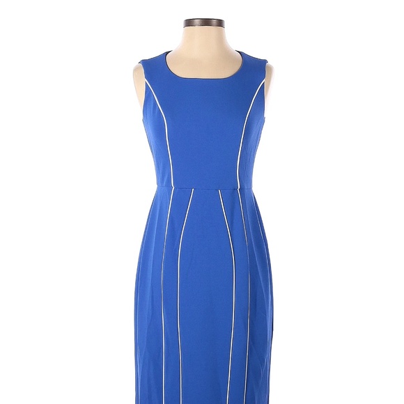 Donna Morgan Dresses & Skirts - Donna Morgan Blue Piping Sheath Dress